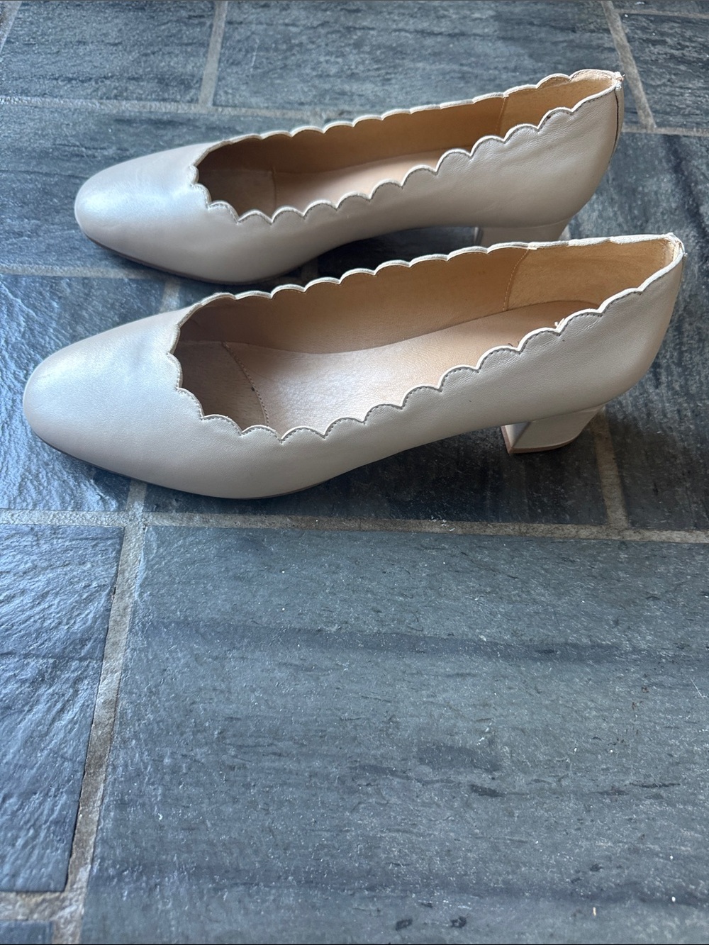 Scalloped Leather Pumps in Cream